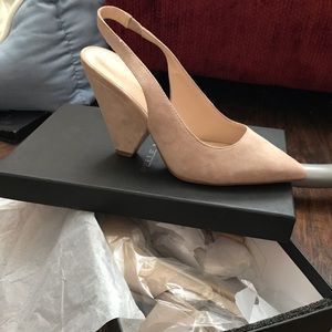 Brand new Nude heels